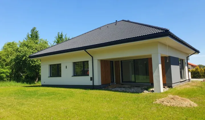 dom wolnostojący, 4 pokoje Zgierz Aniołów, ul. Wiosny Ludów