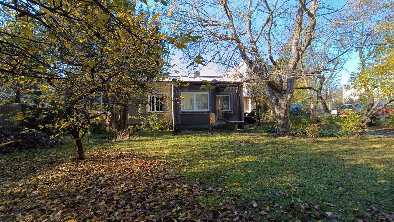 dom wolnostojący, 2 pokoje Radom, ul. Grzybowska