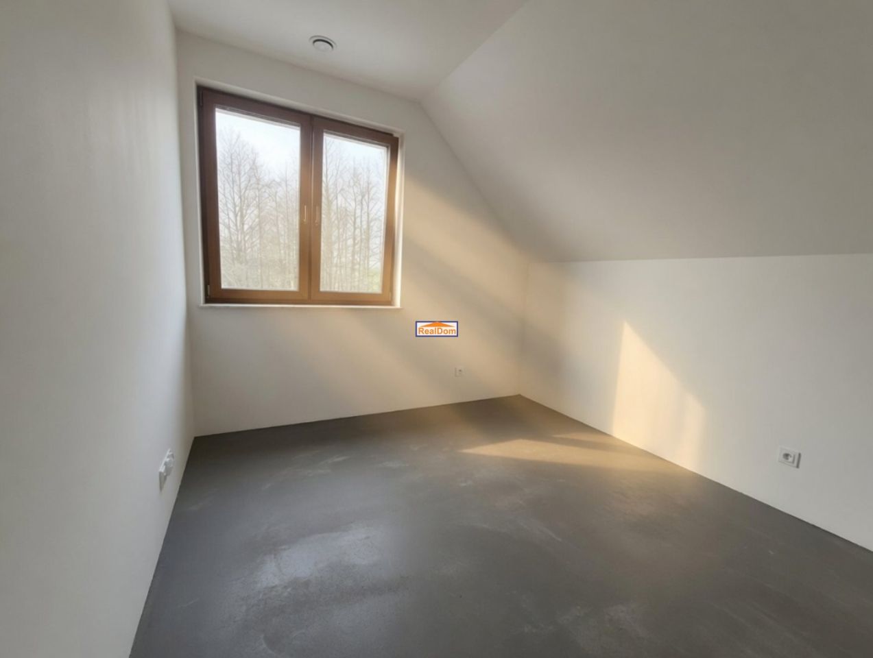 dom wolnostojący, 4 pokoje Rączna. Zdjęcie 14