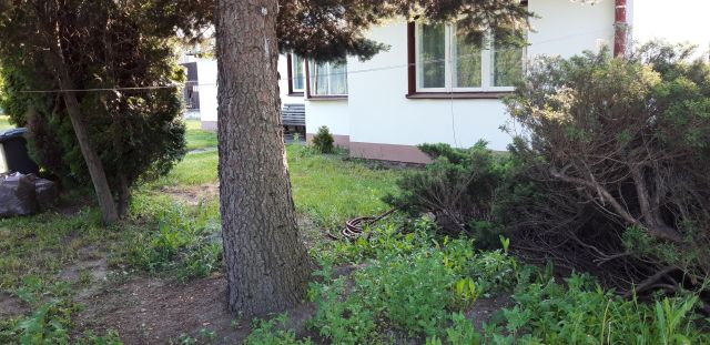 dom wolnostojący, 1 pokój Radom Jeżowa Wola, ul. Starokrakowska. Zdjęcie 1