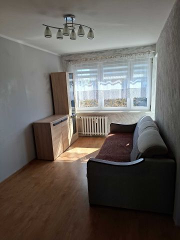 Mieszkanie 3-pokojowe Piła, ul. Bydgoska. Zdjęcie 1