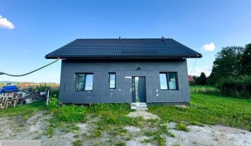 dom wolnostojący, 3 pokoje Uciechów