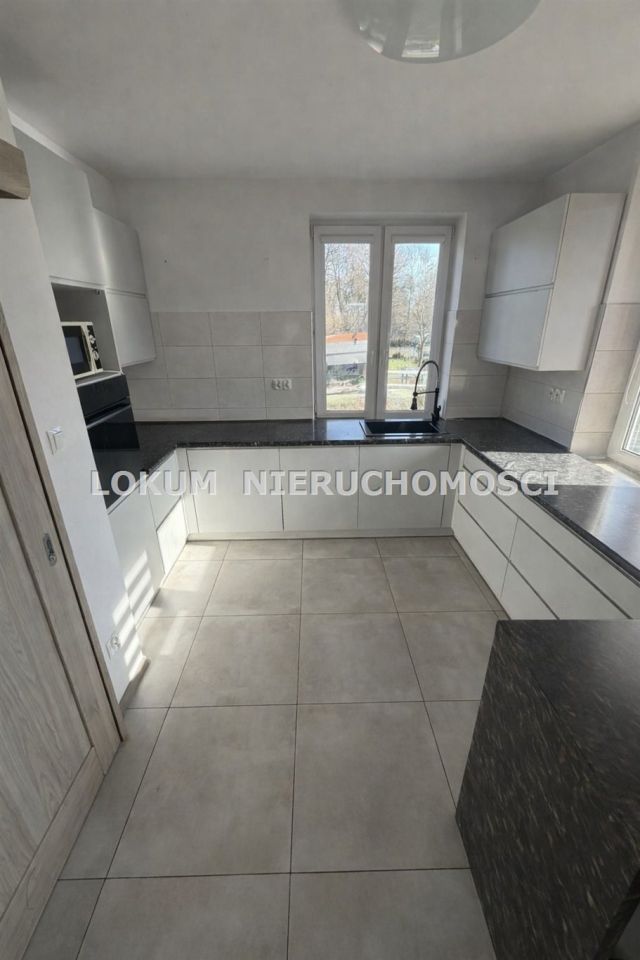 dom wolnostojący, 5 pokoi Pniówek, ul. Krucza. Zdjęcie 4