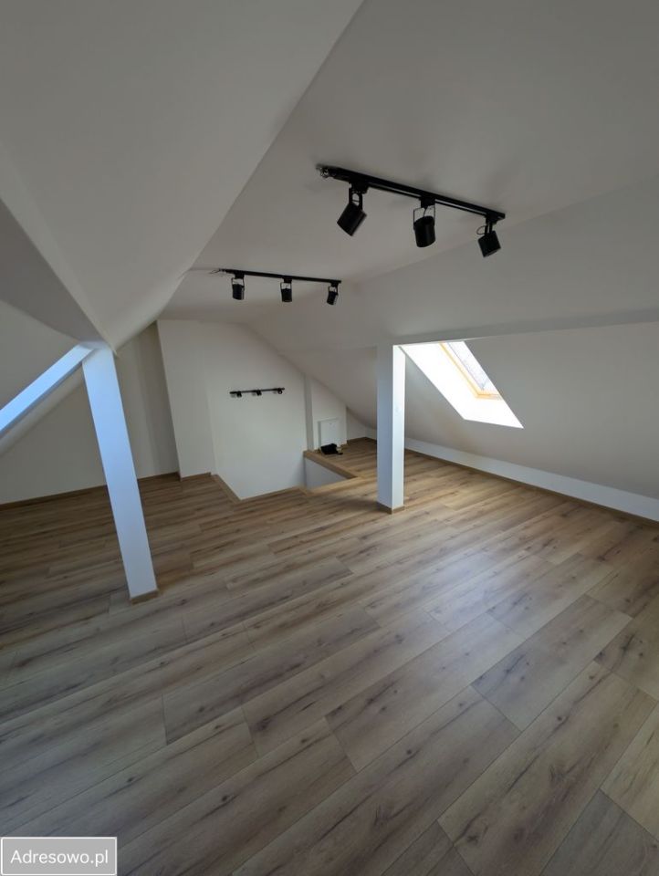 dom szeregowy, 5 pokoi Marysin, ul. Purpurowa. Zdjęcie 15