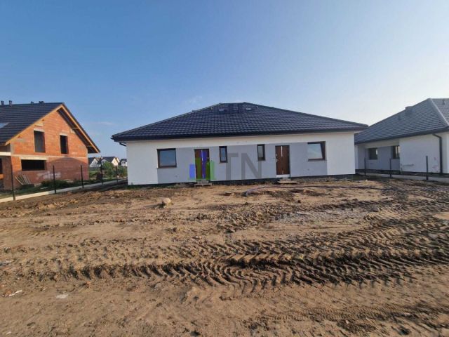 dom wolnostojący, 4 pokoje Dobrzykowice. Zdjęcie 9