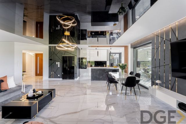 dom wolnostojący, 5 pokoi Zawada. Zdjęcie 4