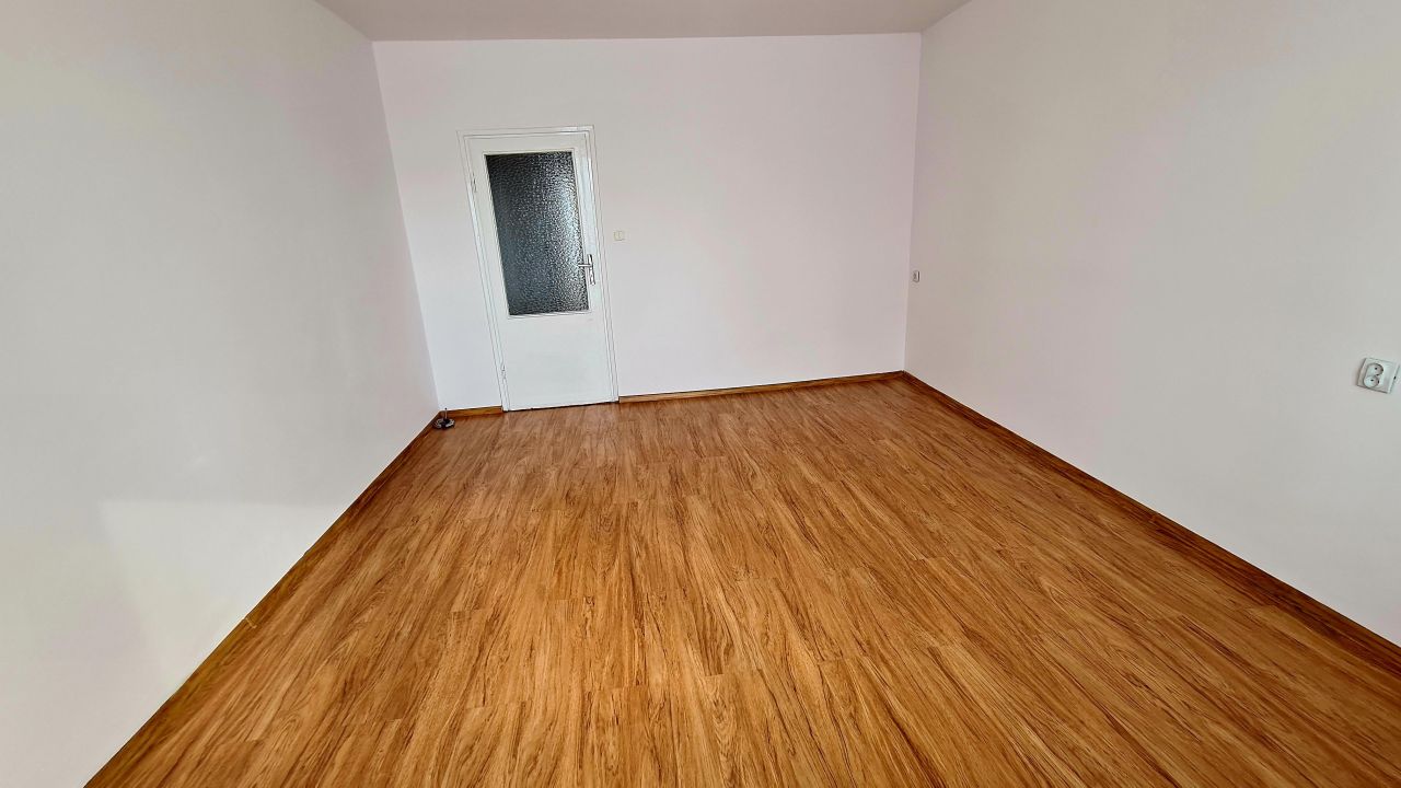 Mieszkanie 2-pokojowe Kraków Nowa Huta, os. Kolorowe. Zdjęcie 2