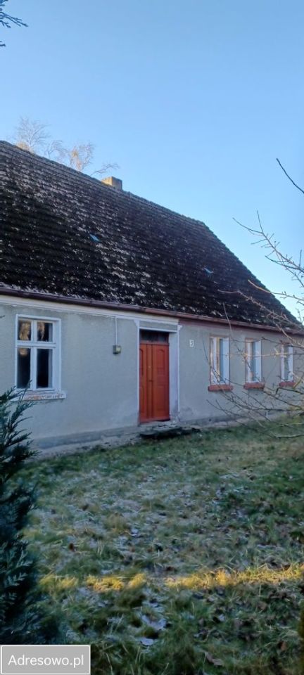 dom wolnostojący, 6 pokoi Dąbrowa Nowogardzka. Zdjęcie 1