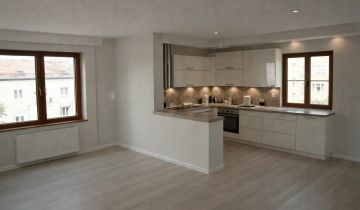 Mieszkanie 3-pokojowe Warszawa Praga-Południe, ul. Józefa Chłopickiego