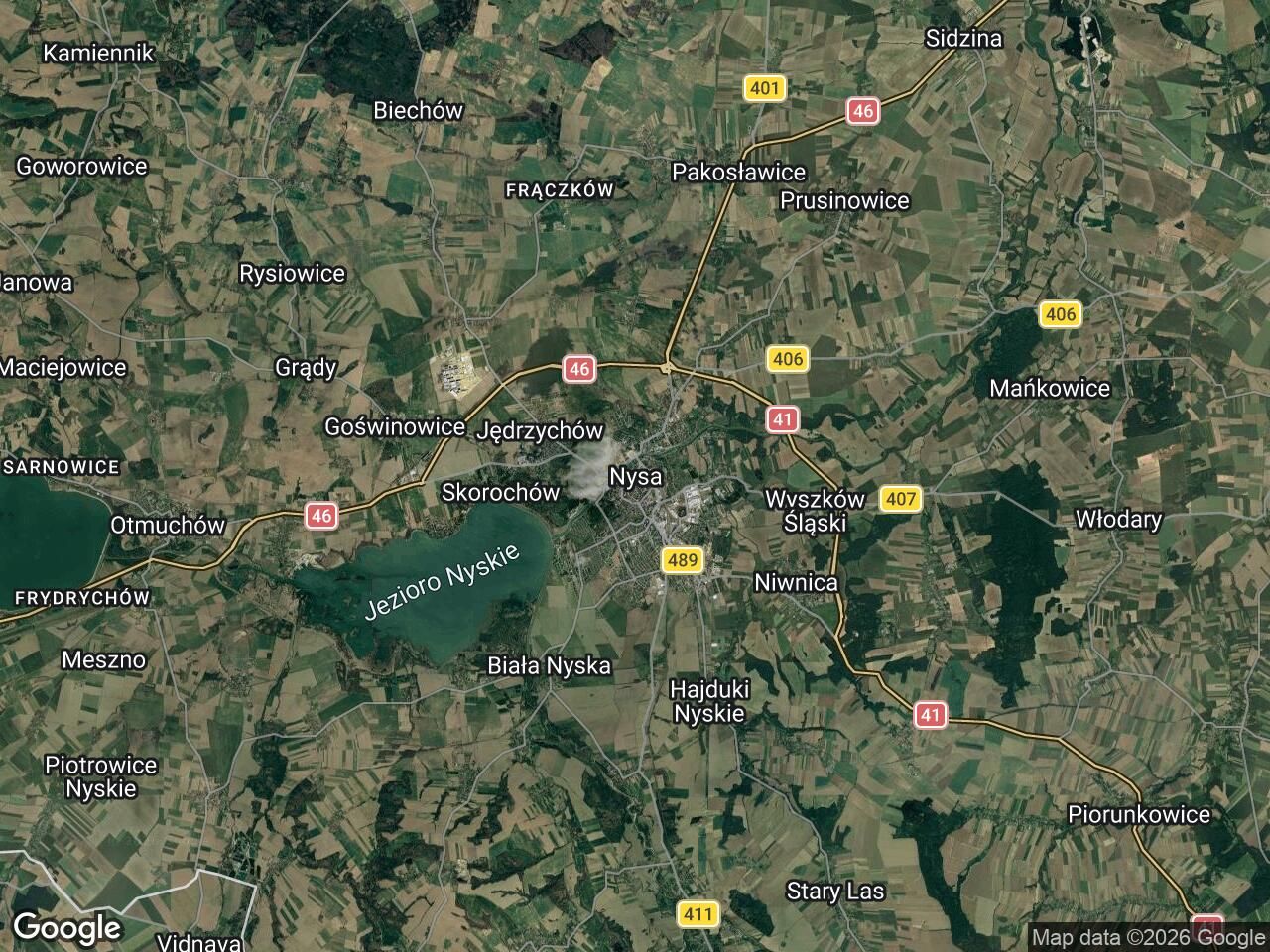 Mieszkanie 3-pokojowe Nysa. Zdjęcie 1