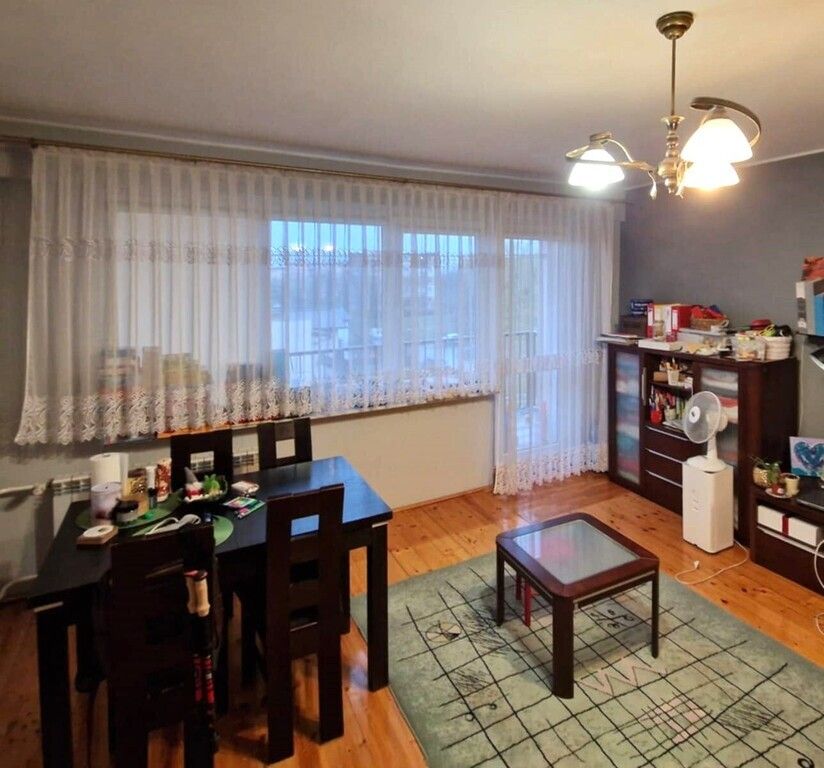 Mieszkanie 3-pokojowe Bełchatów. Zdjęcie 3