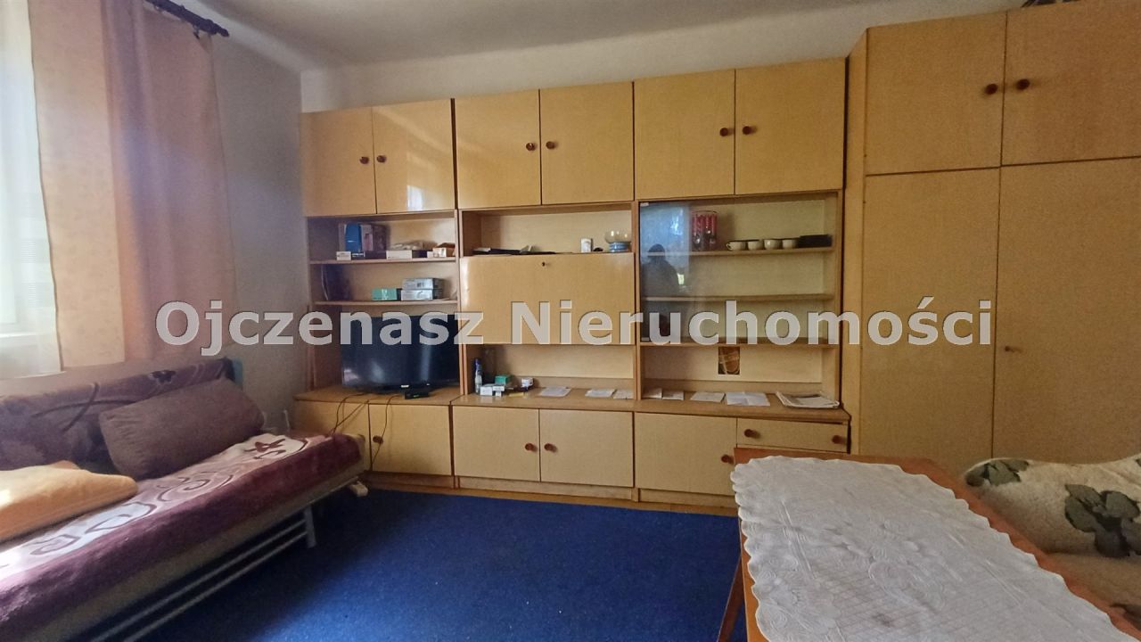 dom wolnostojący, 2 pokoje Łochowo. Zdjęcie 6