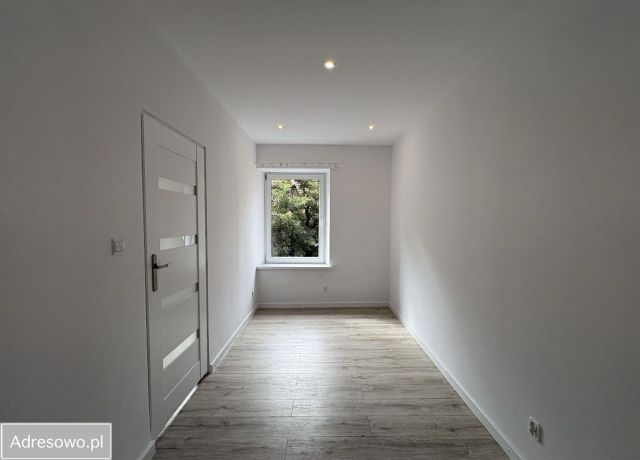 Mieszkanie 2-pokojowe Wałbrzych Stary Zdrój, ul. Pocztowa. Zdjęcie 1