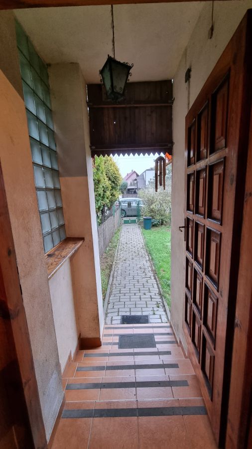 dom wolnostojący, 6 pokoi Warka Winiary. Zdjęcie 1