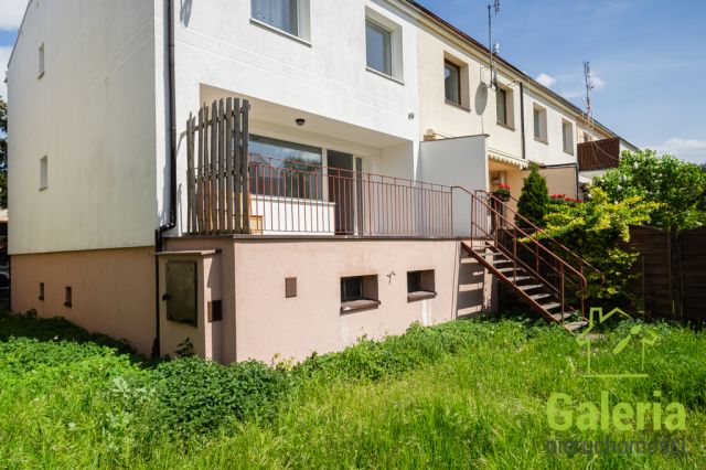 dom szeregowy, 5 pokoi Szczecin Dąbie. Zdjęcie 1