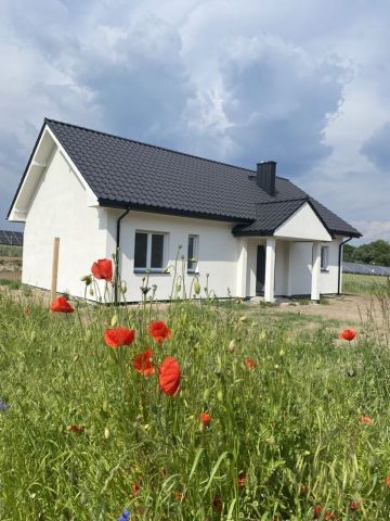 dom wolnostojący, 3 pokoje Wierzbnica. Zdjęcie 1