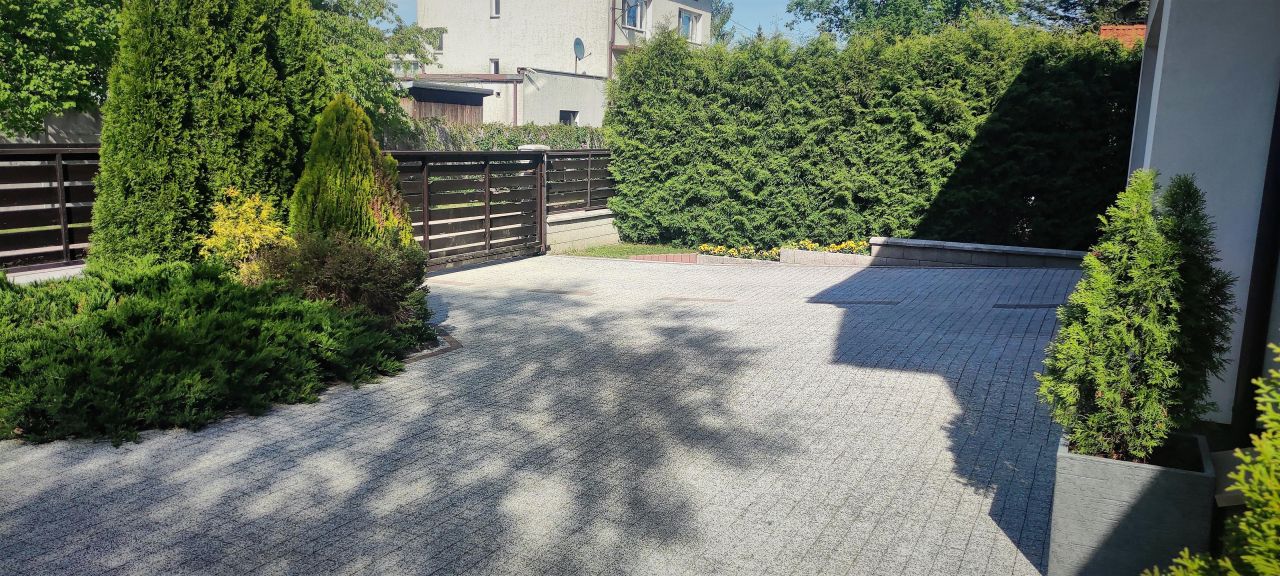 dom wolnostojący, 7 pokoi Kielce Zalesie, ul. Zalesie. Zdjęcie 7