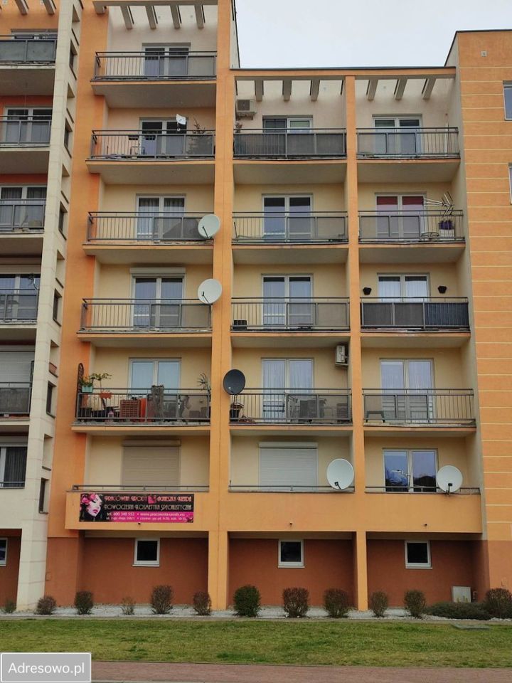 Mieszkanie 3-pokojowe Nowa Sól, ul. 1 Maja. Zdjęcie 4