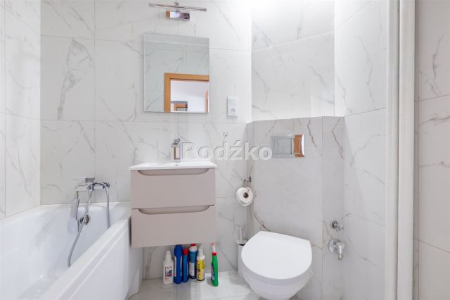 Mieszkanie 3-pokojowe Bydgoszcz Błonie, ul. Ludwika Waryńskiego. Zdjęcie 11