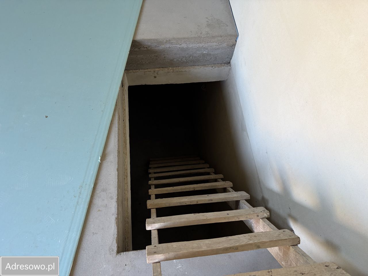 dom wolnostojący, 4 pokoje Nowa Osuchowa. Zdjęcie 12