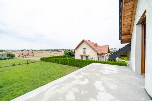 dom wolnostojący, 5 pokoi Szczodrkowice. Zdjęcie 32