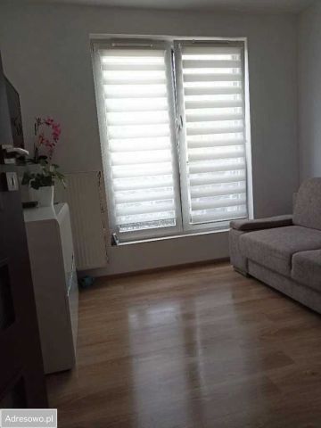 Mieszkanie 2-pokojowe Kraków Borek Fałęcki, ul. Józefa Montwiłła-Mireckiego. Zdjęcie 1