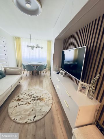 Mieszkanie 3-pokojowe Ostrów Wielkopolski, ul. Prosta. Zdjęcie 1