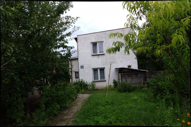 dom wolnostojący, 4 pokoje Mława, rondo Solidarności. Zdjęcie 1