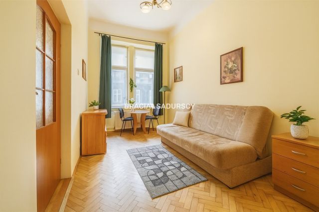 Mieszkanie 2-pokojowe Kraków Stare Miasto, ul. Długa. Zdjęcie 5