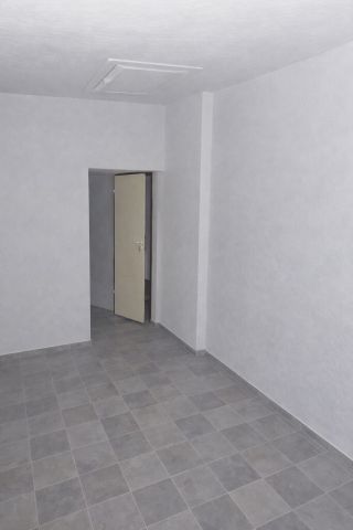 Lokal Szczecin Centrum, al. Wojska Polskiego. Zdjęcie 4