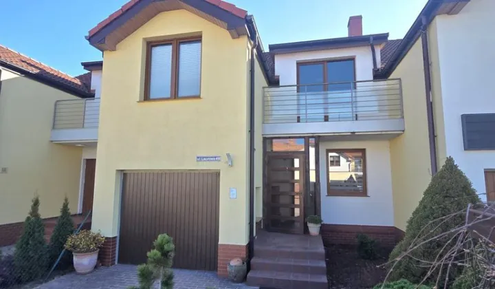 dom szeregowy, 5 pokoi Koszalin, ul. Laurowa