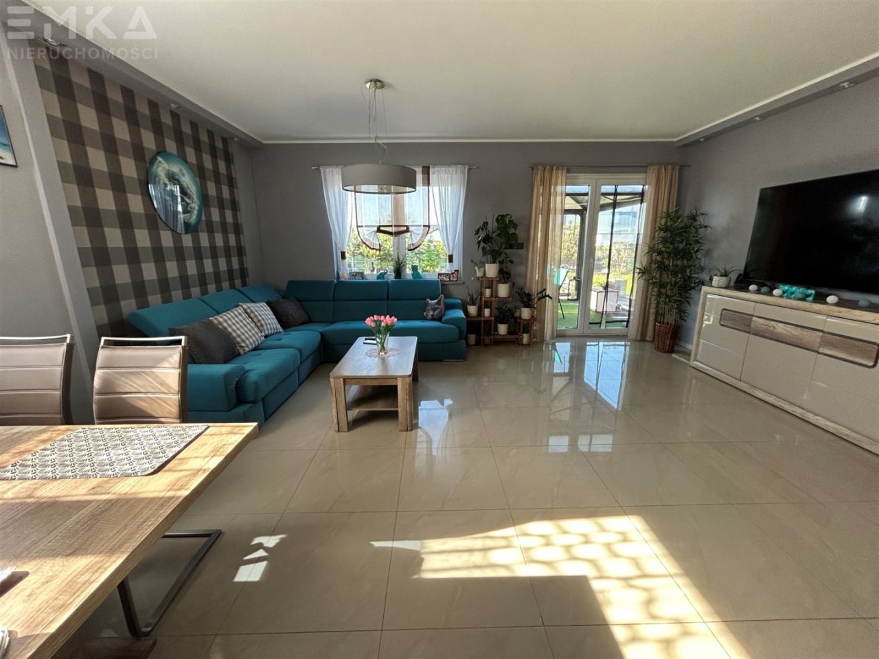 dom wolnostojący, 5 pokoi Komaszyce. Zdjęcie 8