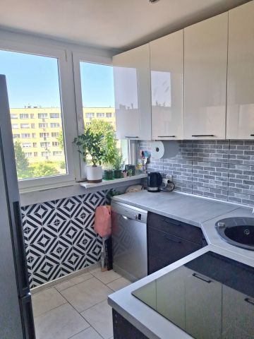 Mieszkanie 3-pokojowe Bolesławiec, ul. Jana Kilińskiego. Zdjęcie 1