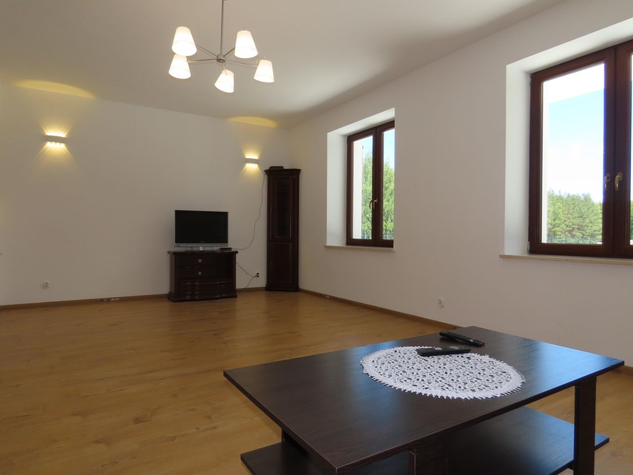 dom wolnostojący, 5 pokoi Chynów. Zdjęcie 8