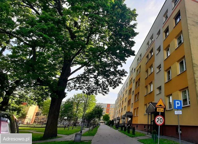 Mieszkanie 3-pokojowe Tomaszów Lubelski, ul. Papieża Jana Pawła II. Zdjęcie 1