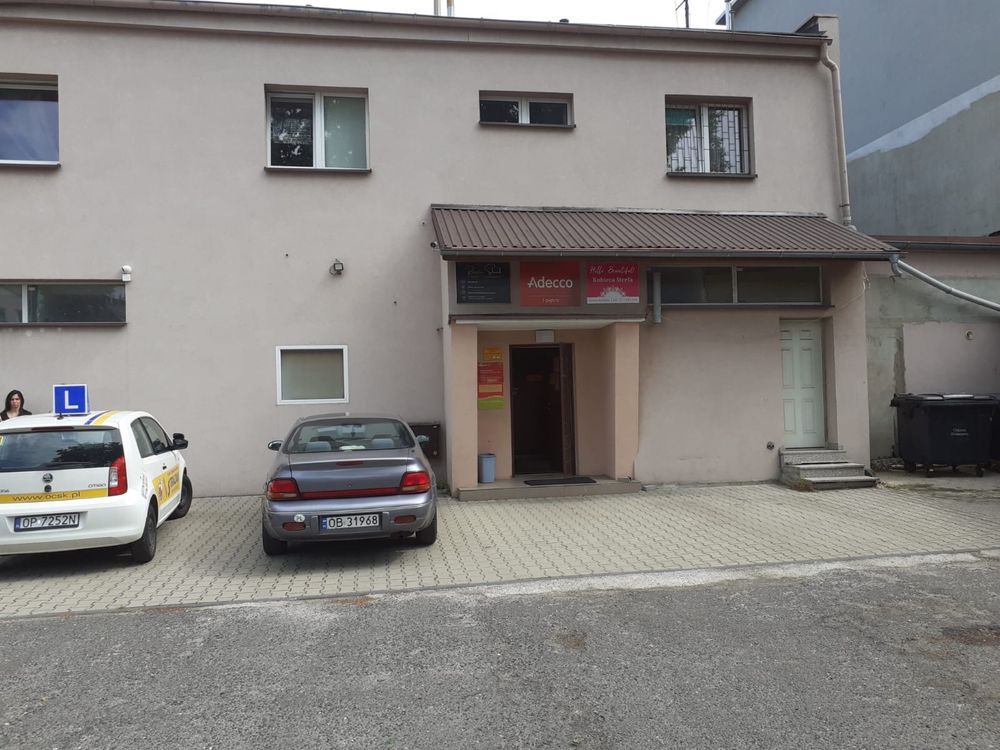 Biuro Brzeg Centrum, ul. Piastowska. Zdjęcie 5