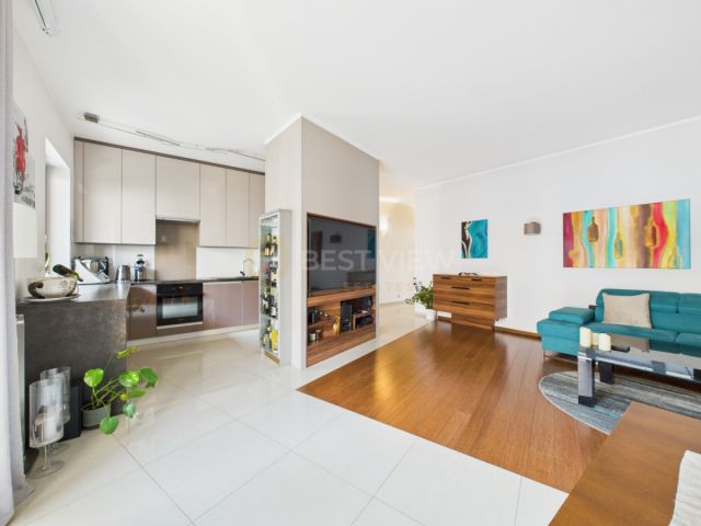 Mieszkanie 3-pokojowe Warszawa Wilanów, ul. Księdza Prymasa Augusta Hlonda. Zdjęcie 1