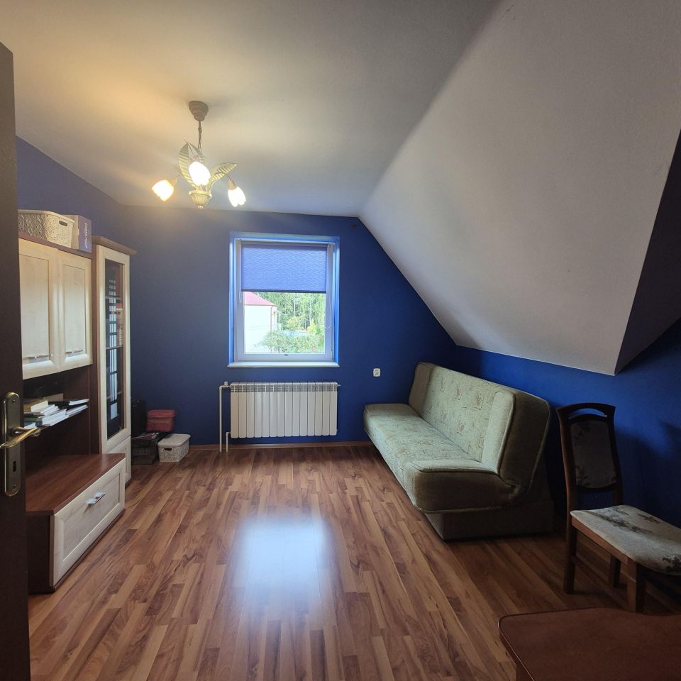 dom wolnostojący, 5 pokoi Strażów. Zdjęcie 17