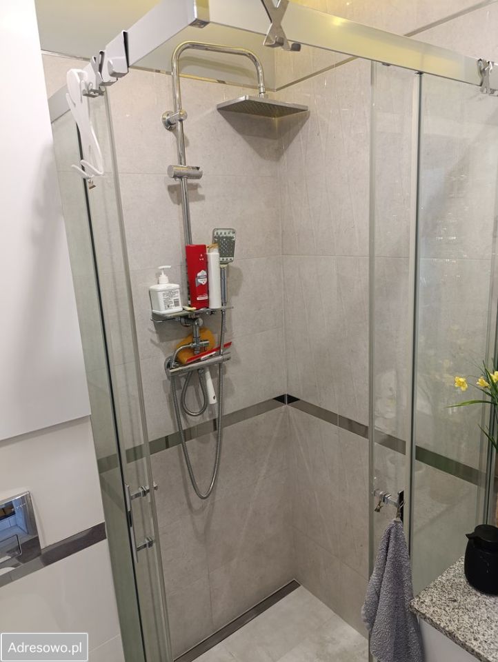 Mieszkanie 3-pokojowe Guzów. Zdjęcie 20