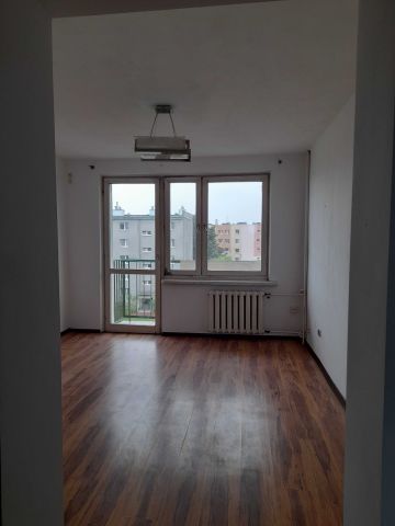 Mieszkanie 3-pokojowe Piła, ul. Wawelska. Zdjęcie 1