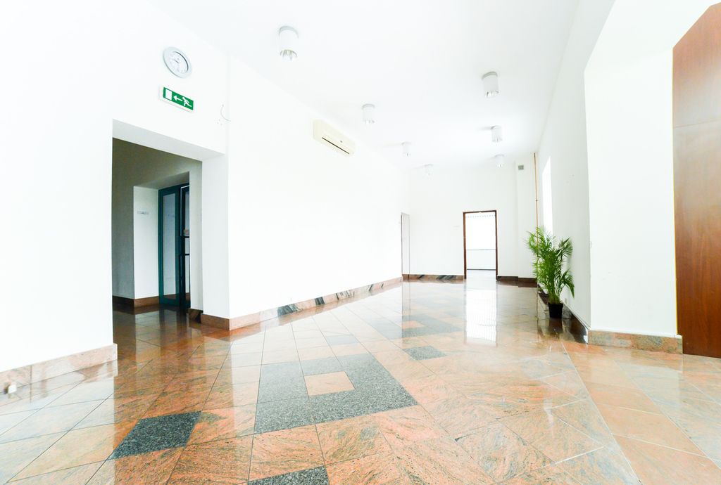 Biuro Warszawa Praga-Południe, ul. Michała Paca. Zdjęcie 7