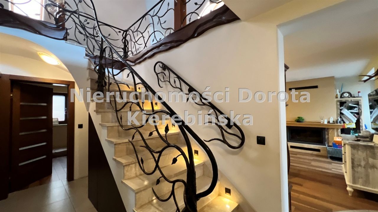 dom wolnostojący, 5 pokoi Inowłódz. Zdjęcie 2