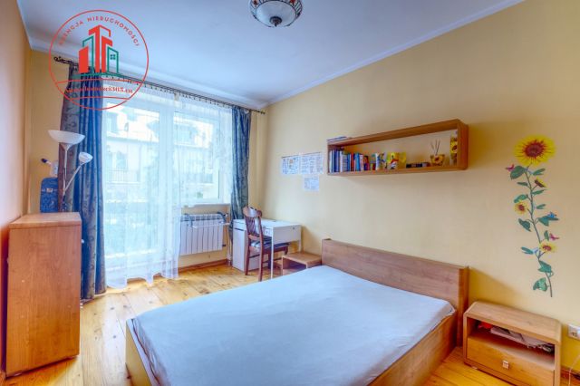 bliźniak, 6 pokoi Gdynia Dąbrowa, ul. Poziomkowa. Zdjęcie 17