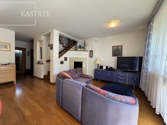 dom szeregowy, 6 pokoi Warszawa Kabaty, ul. Batystowa. Zdjęcie 2