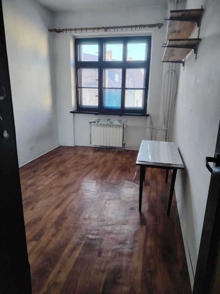 Mieszkanie 3-pokojowe Jelenia Góra Centrum, ul. Długa. Zdjęcie 3