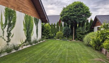 dom wolnostojący, 4 pokoje Księginice, ul. Wrzosowa