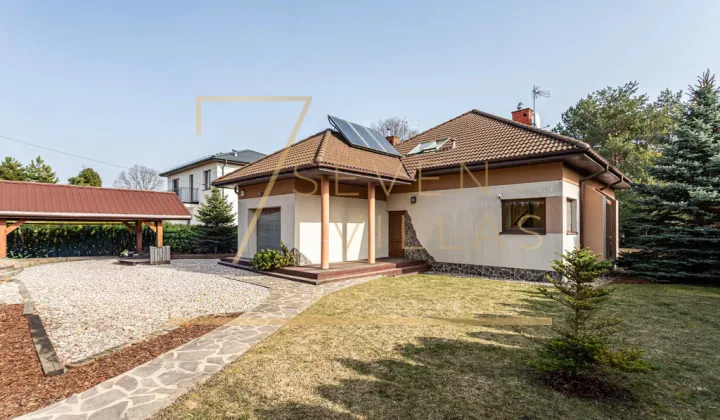 dom wolnostojący, 5 pokoi Nowa Wieś