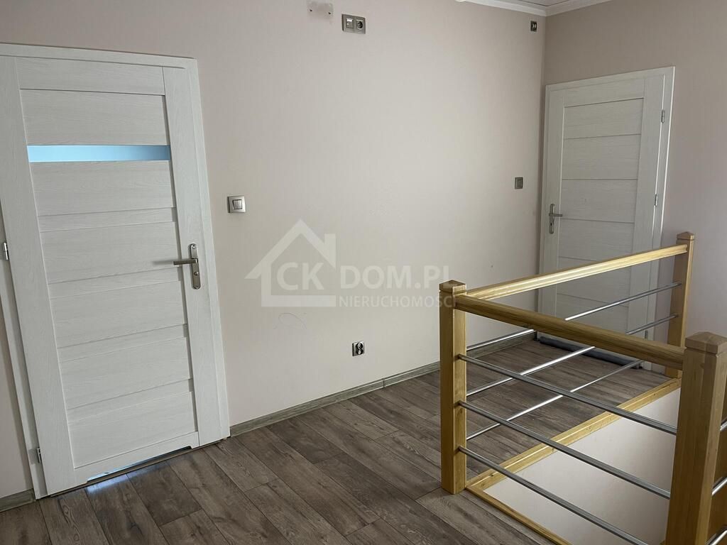 dom wolnostojący, 6 pokoi Malkowice. Zdjęcie 14