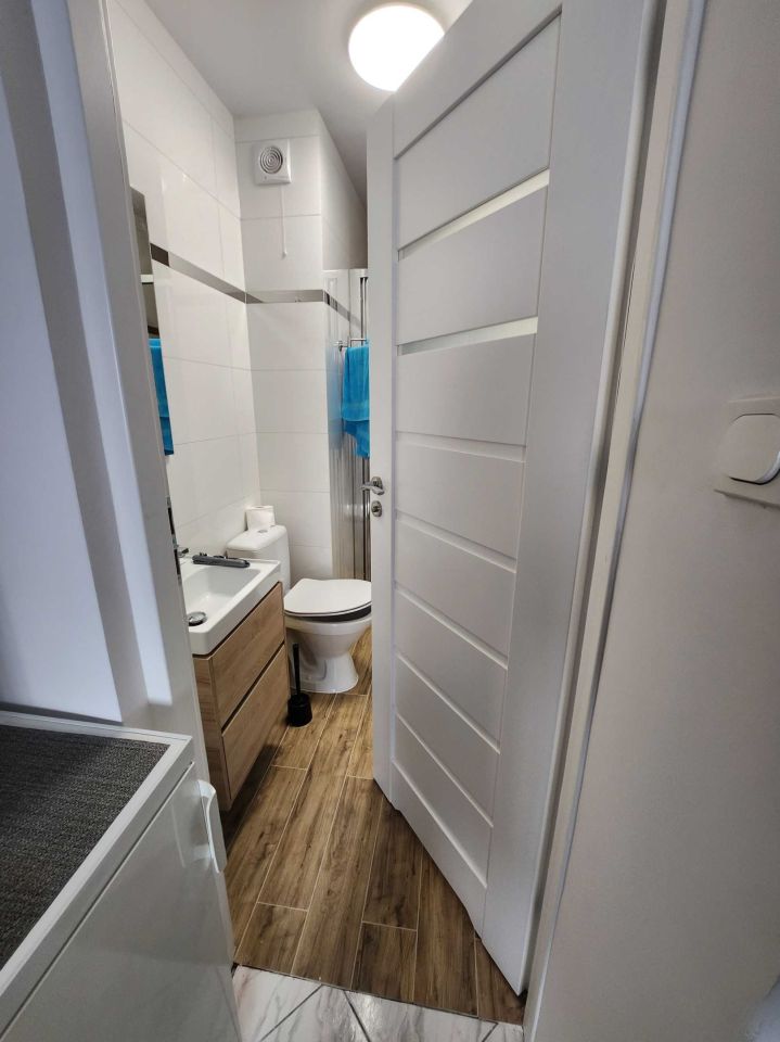 dom szeregowy, 7 pokoi Dziwnów. Zdjęcie 2