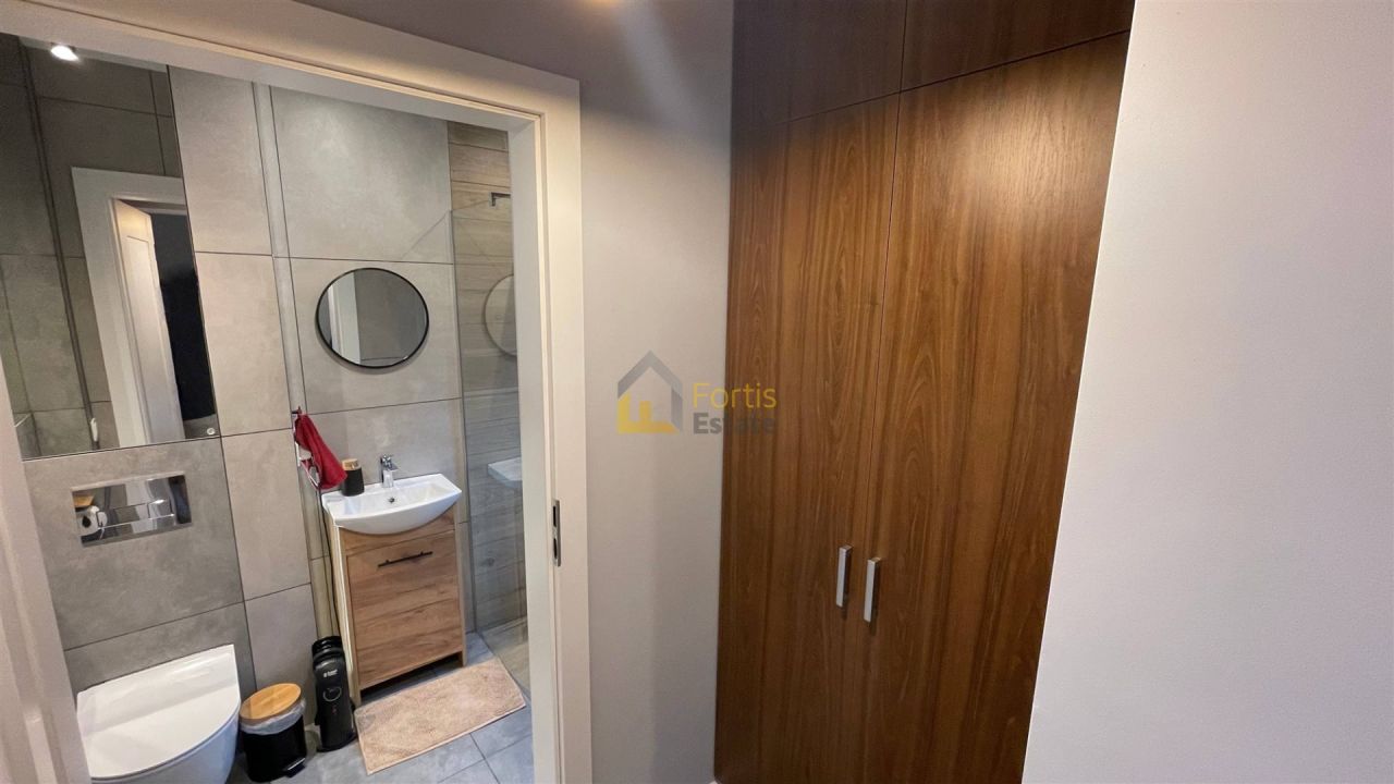 dom wolnostojący, 5 pokoi Kłaj. Zdjęcie 15